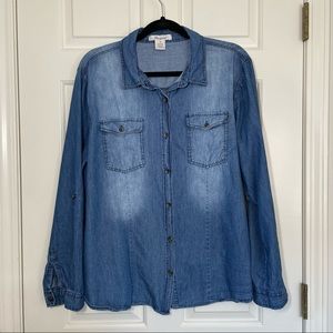 MOVING SALE - Passport Blue Chambray Long Sleeve Button Up Top Sz 2X